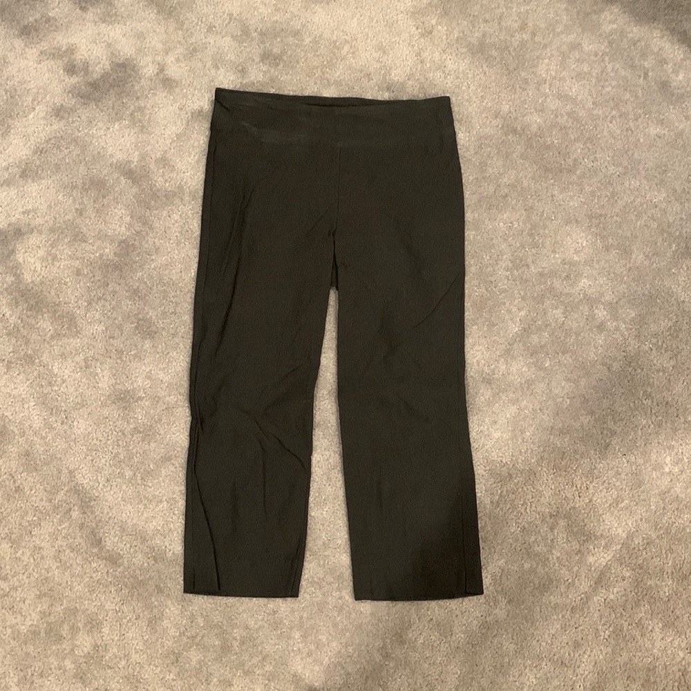 Pure Amici Black Capris (75% Rayon)